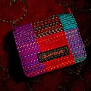 Dakine card carrier wallet